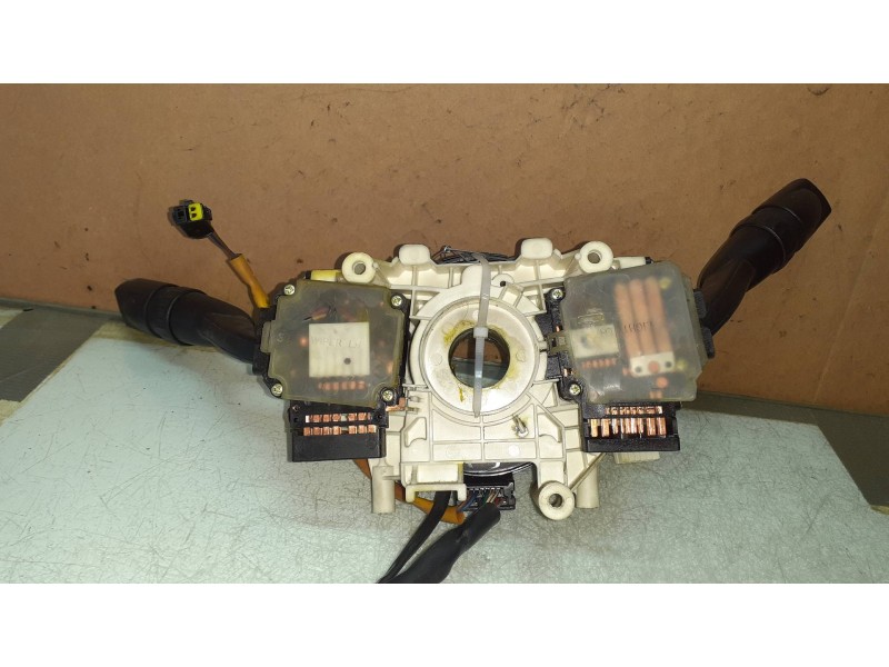 Recambio de mando luces para ssangyong kyron 200 xdi premium 4wd referencia OEM IAM 8590009202  