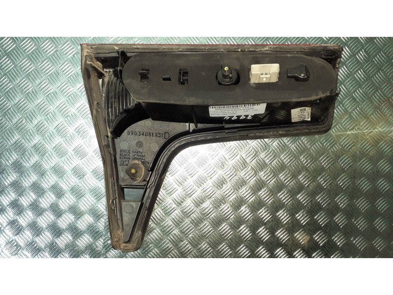 Recambio de piloto trasero derecho interior para citroen c5 berlina sx (e) referencia OEM IAM 9650115980  89034081X31