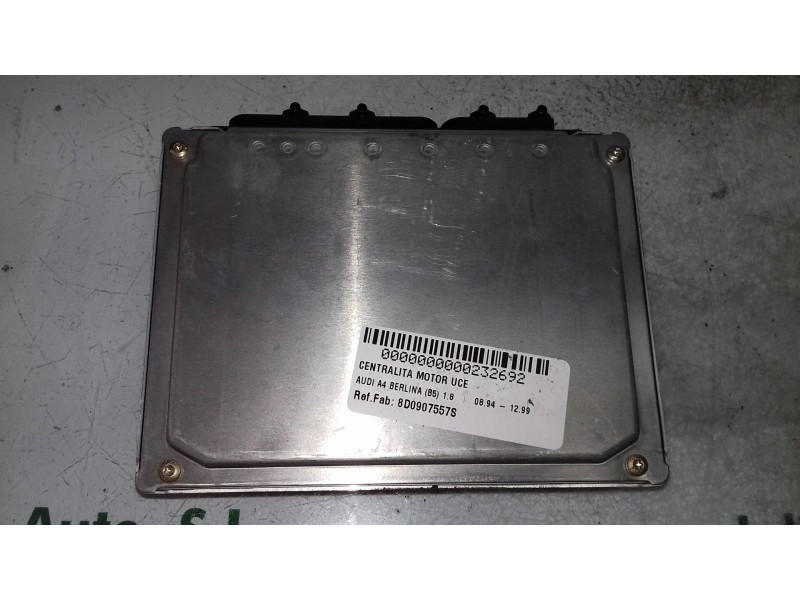 Recambio de centralita motor uce para audi a4 berlina (b5) 1.8 referencia OEM IAM 8D0907557S 0261204183 BOSCH