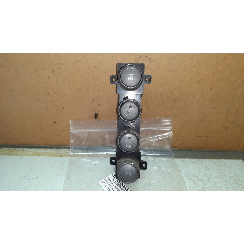 Recambio de mando multifuncion para ssangyong kyron 200 xdi premium 4wd referencia OEM IAM 8530109530  