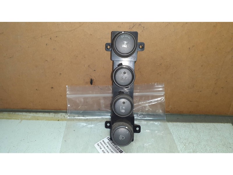 Recambio de mando multifuncion para ssangyong kyron 200 xdi premium 4wd referencia OEM IAM 8530109530  