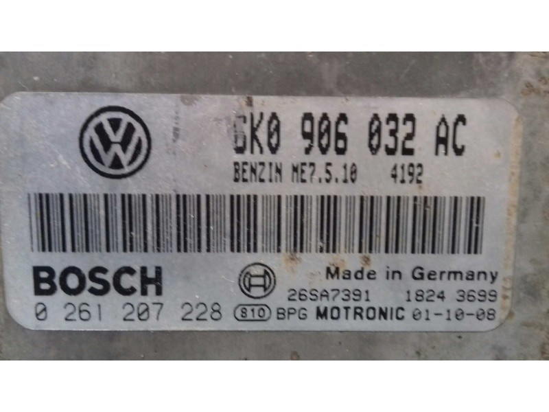 Recambio de centralita motor uce para seat ibiza (6k1) signo referencia OEM IAM 6K0906032AC 0261207228 BOSCH