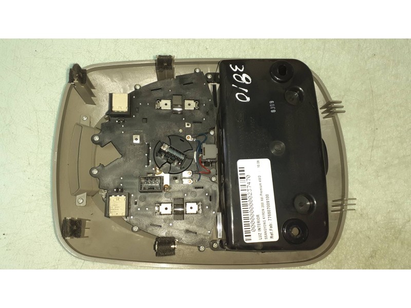 Recambio de luz interior para ssangyong kyron 200 xdi premium 4wd referencia OEM IAM 776607009100  