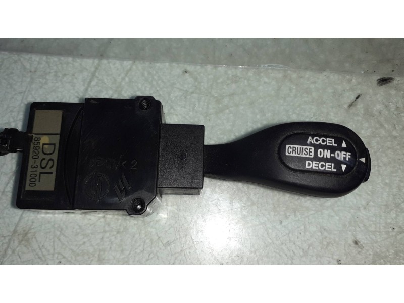 Recambio de mando multifuncion para ssangyong kyron 200 xdi premium 4wd referencia OEM IAM 8592031000  CONECTOR 3 PINES