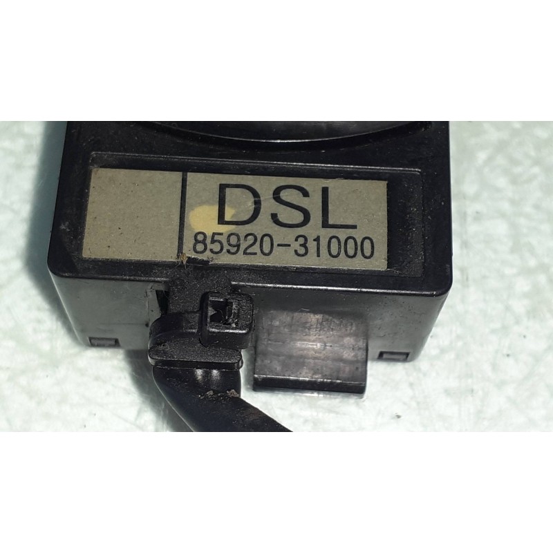 Recambio de mando multifuncion para ssangyong kyron 200 xdi premium 4wd referencia OEM IAM 8592031000  CONECTOR 3 PINES