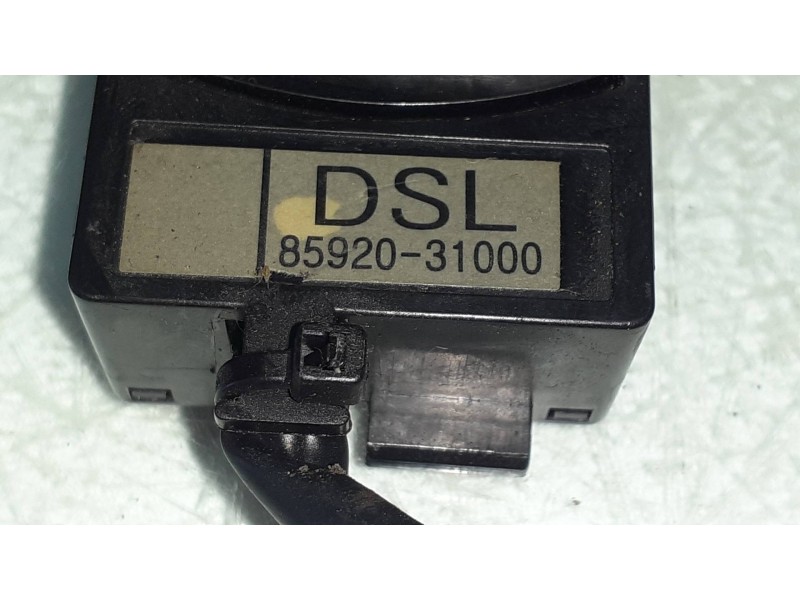 Recambio de mando multifuncion para ssangyong kyron 200 xdi premium 4wd referencia OEM IAM 8592031000  CONECTOR 3 PINES