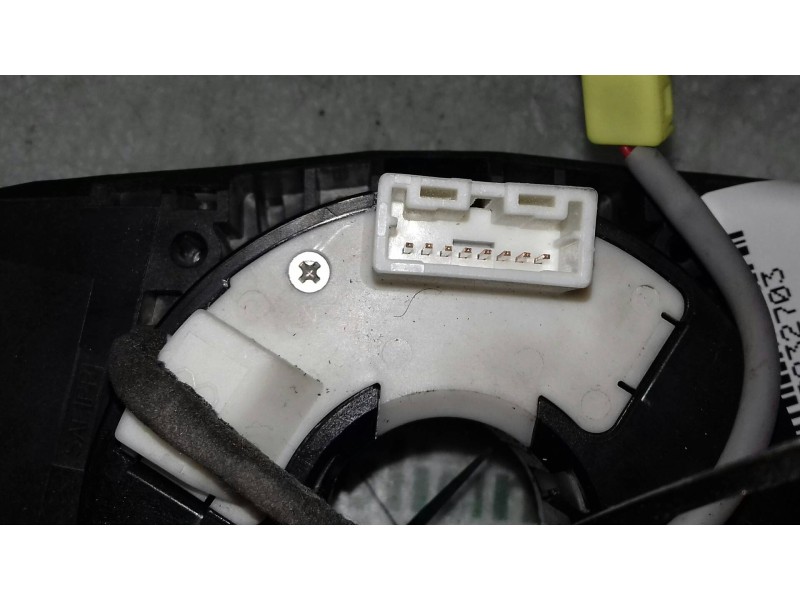 Recambio de mando luces para nissan x-trail (t31) le referencia OEM IAM 14425  