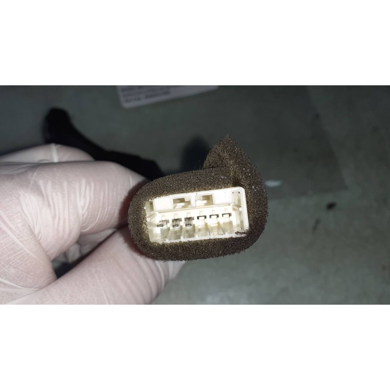 Recambio de mando multifuncion para ssangyong kyron 200 xdi premium 4wd referencia OEM IAM 8592031000  CONECTOR 3 PINES