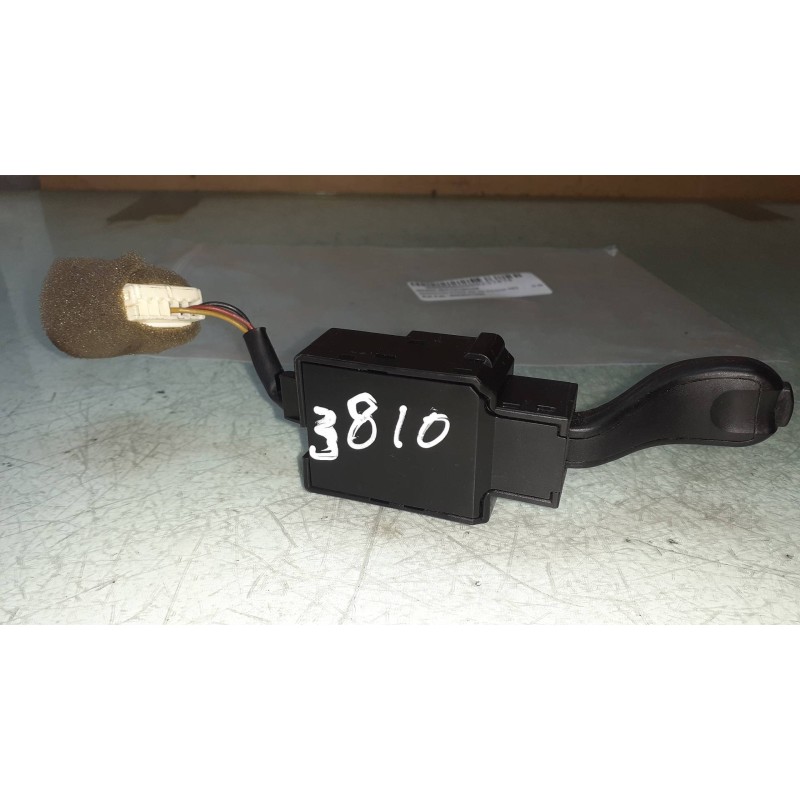 Recambio de mando multifuncion para ssangyong kyron 200 xdi premium 4wd referencia OEM IAM 8592031000  CONECTOR 3 PINES