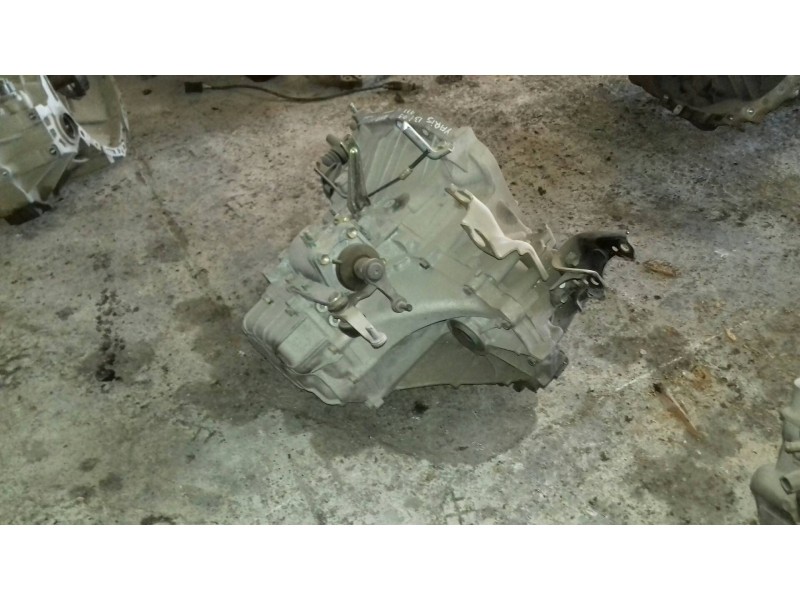 Recambio de caja cambios para toyota yaris (ksp9/scp9/nlp9) básico referencia OEM IAM P041110238  