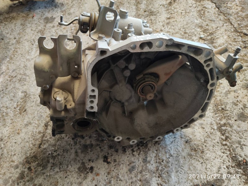 Recambio de caja cambios para toyota yaris (ncp1/nlp1/scp1) 1.3 expo referencia OEM IAM P031101683  