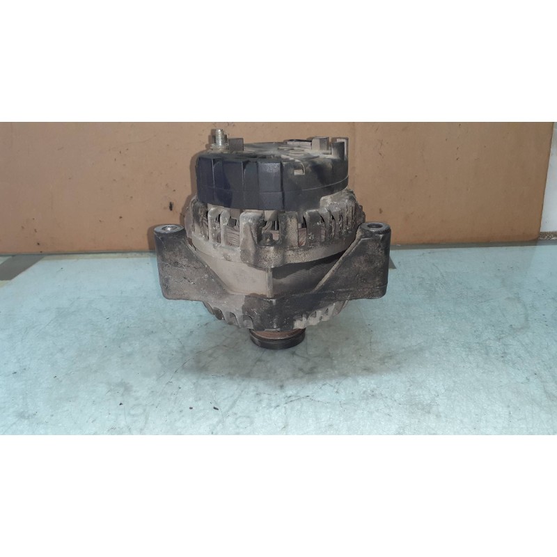 Recambio de alternador para ssangyong kyron 200 xdi premium 4wd referencia OEM IAM A6651540202 DAC 140A