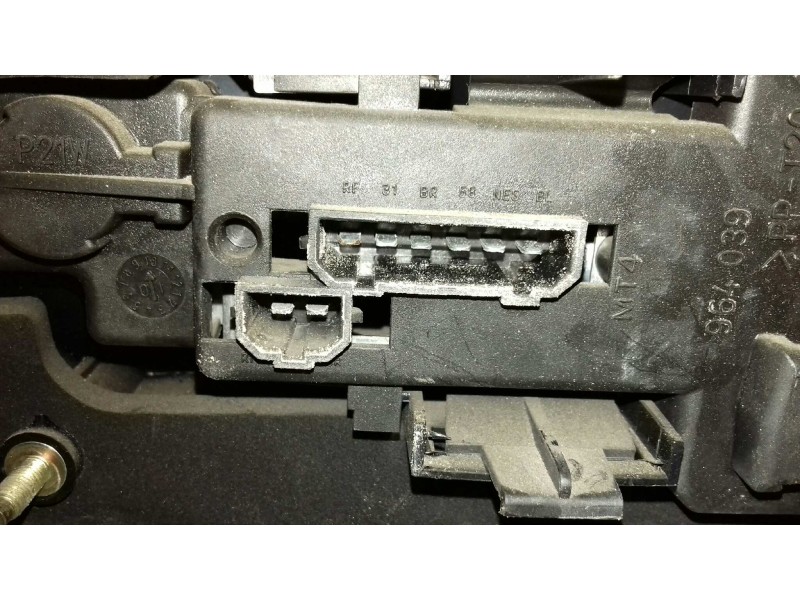 Recambio de piloto trasero izquierdo para seat ibiza (6k1) stella referencia OEM IAM 6K6945257C  EXT - ALETA