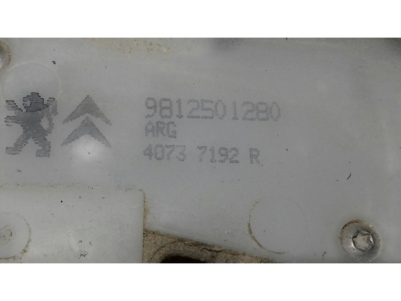 Recambio de cerradura puerta trasera izquierda para peugeot 208 allure referencia OEM IAM 9812501280 40737192R ELECTRICA