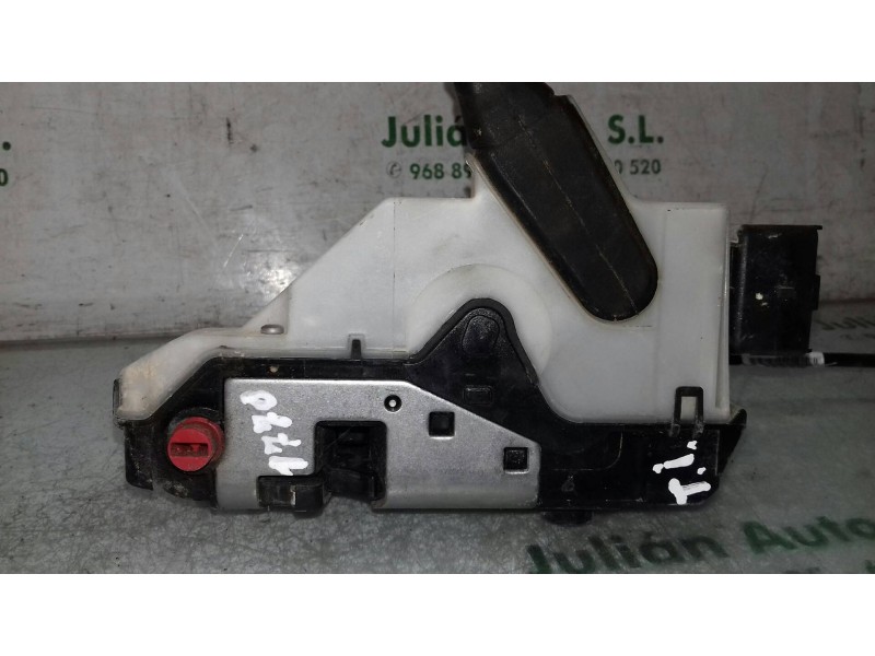 Recambio de cerradura puerta trasera izquierda para peugeot 208 allure referencia OEM IAM 9812501280 40737192R ELECTRICA