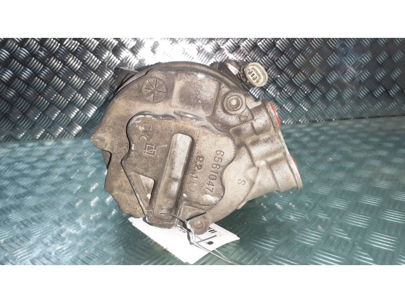 Recambio de compresor aire acondicionado para opel astra h berlina cosmo referencia OEM IAM 9986181  DELPHI