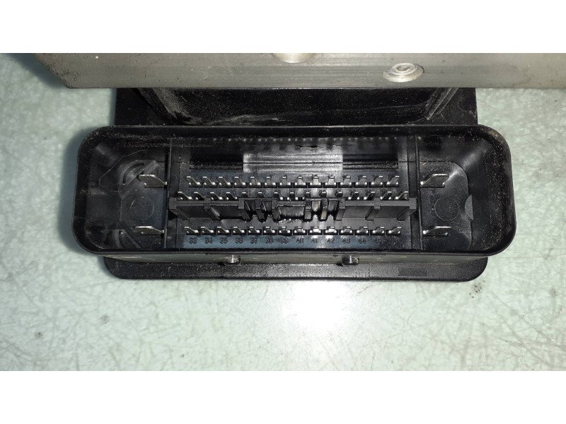 Recambio de abs para ssangyong kyron 200 xdi premium 4wd referencia OEM IAM 4894009300 0621090853 ATE