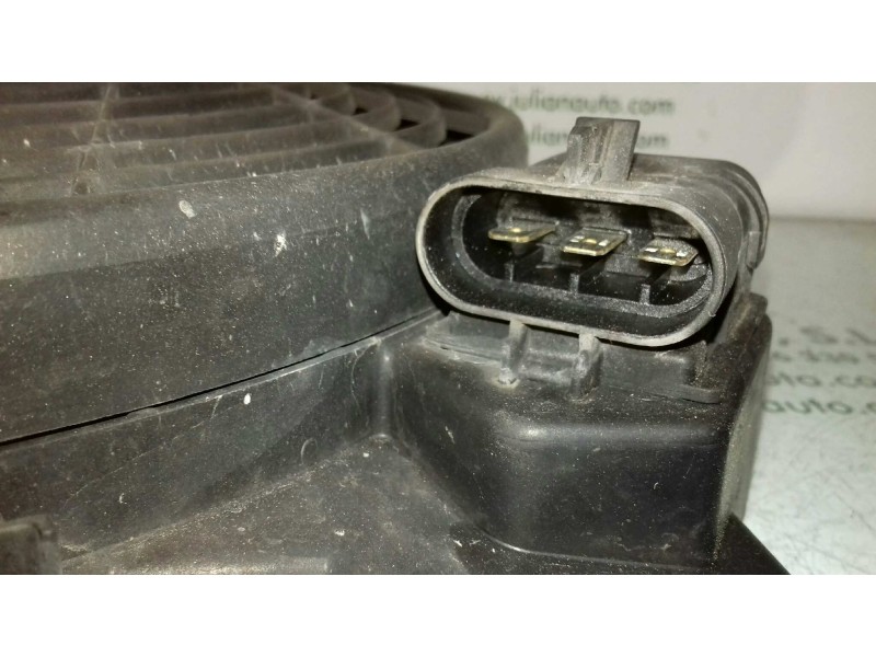Recambio de electroventilador para opel astra g berlina edition referencia OEM IAM 0130303840 9133342 BOSCH