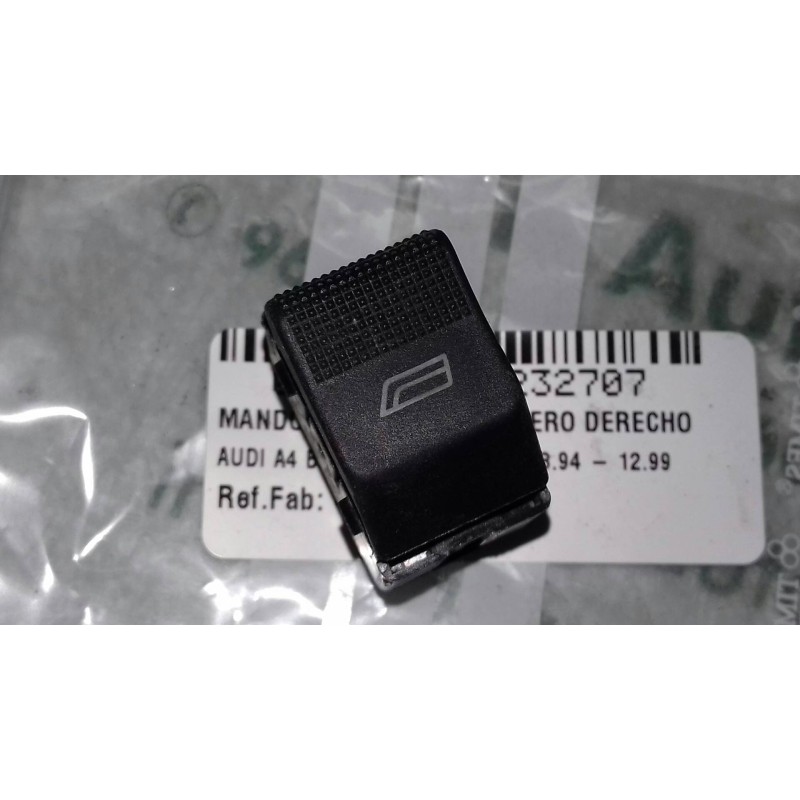 Recambio de mando elevalunas trasero derecho para audi a4 berlina (b5) 1.8 referencia OEM IAM 4D0959855  5 PINES