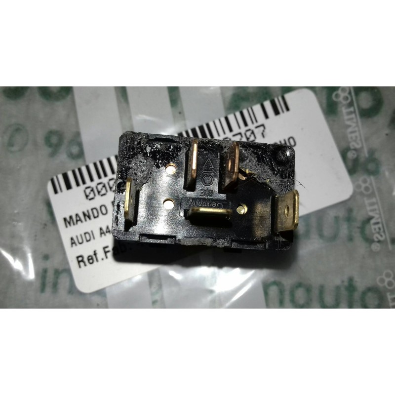 Recambio de mando elevalunas trasero derecho para audi a4 berlina (b5) 1.8 referencia OEM IAM 4D0959855  5 PINES