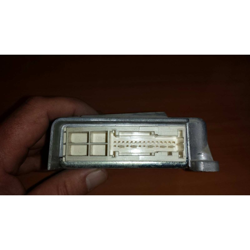 Recambio de centralita airbag para hyundai h 1 h 1 furg.caja cerr.c. puerta referencia OEM IAM 959104A200 GEN40A2 