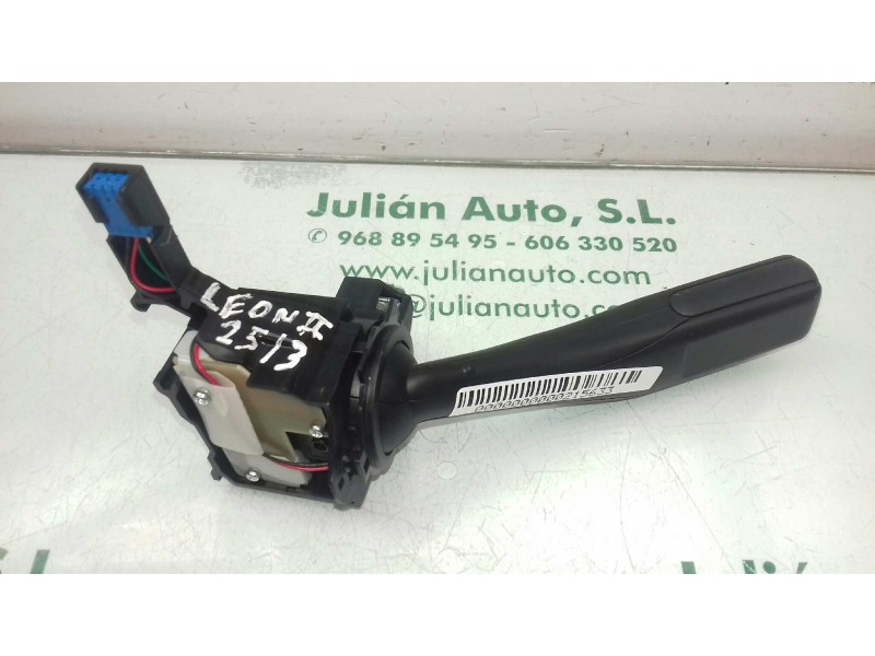 Recambio de mando limpia para seat leon (1p1) style ecomotive referencia OEM IAM 1K0953519H ANP80H023C 