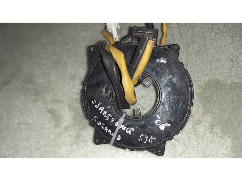 Recambio de anillo airbag para ssangyong korando 2.9 tdi referencia OEM IAM SZ1R570053  