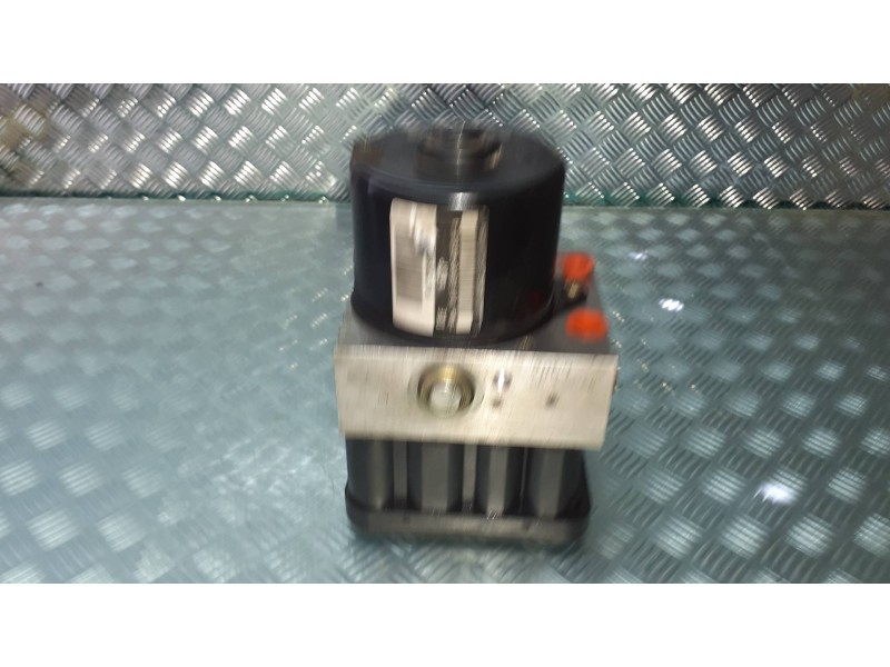 Recambio de abs para citroen c5 berlina sx (e) referencia OEM IAM 963706108 10020601894 0096011473