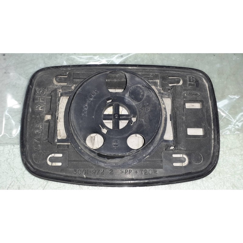 Recambio de cristal retrovisor derecho para ford escort berl./turnier referencia OEM IAM 3001972  