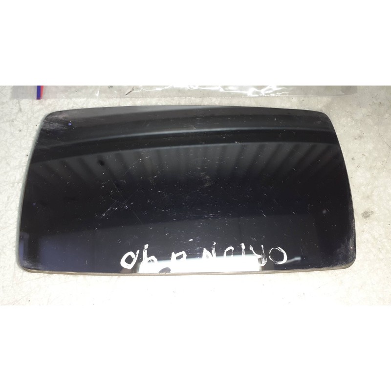 Recambio de cristal retrovisor izquierdo para ford orion referencia OEM IAM 834032  