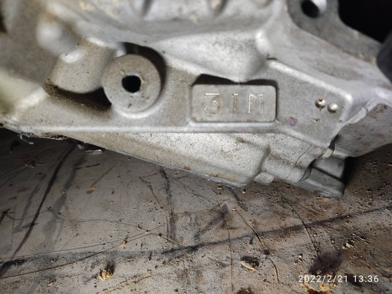 Recambio de caja cambios para toyota prius (nhw30) plug-in hybrid advance referencia OEM IAM P9033B09 C10Y274 