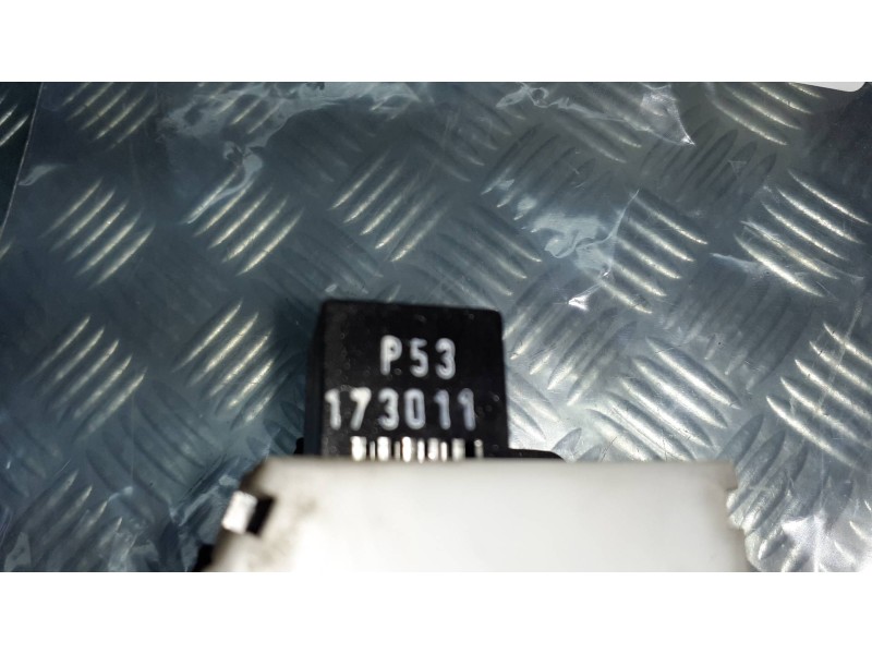 Recambio de mando luces para mitsubishi grandis (na0w) 2.0 di-d inform referencia OEM IAM 173011  17D706