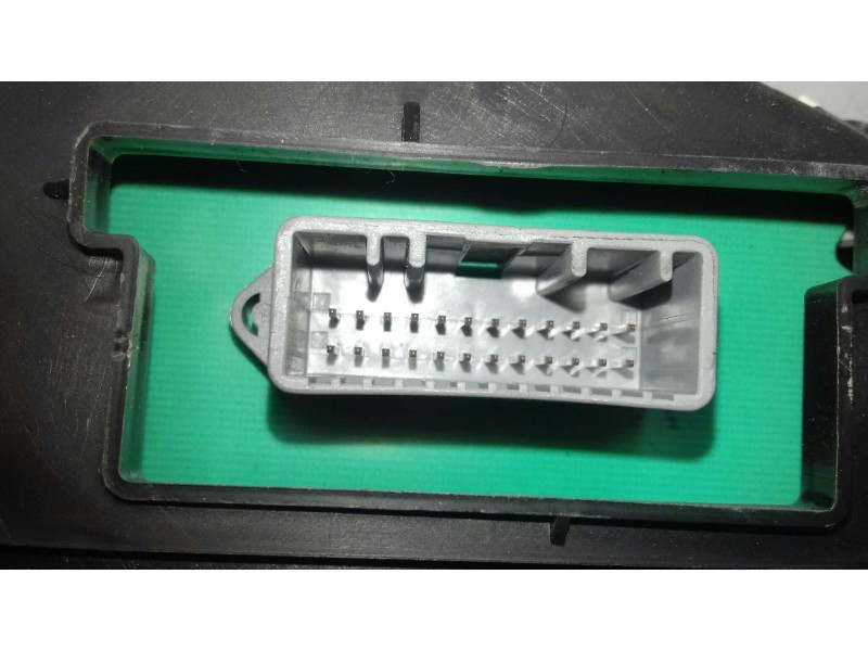 Recambio de cuadro instrumentos para renault megane ii berlina 5p dynamique referencia OEM IAM 8200108781D 8200108781 VISTEON