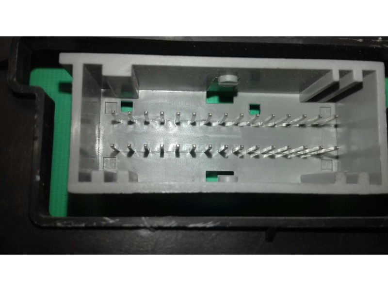 Recambio de cuadro instrumentos para renault megane ii berlina 5p luxe privilege referencia OEM IAM 8200292072  VISTEON