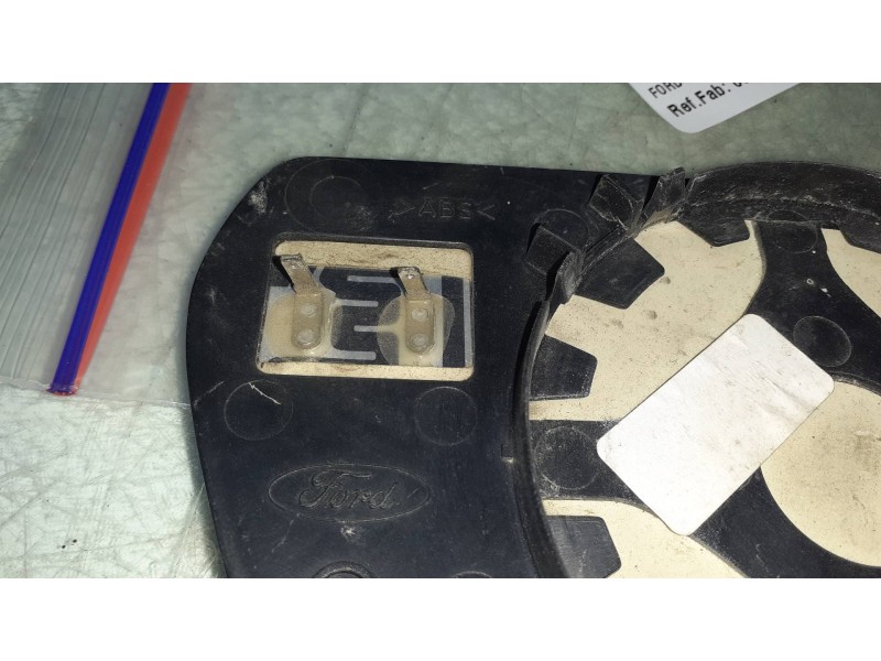 Recambio de cristal retrovisor izquierdo para ford mondeo berlina (ge) ambiente referencia OEM IAM 834205  TERMICO