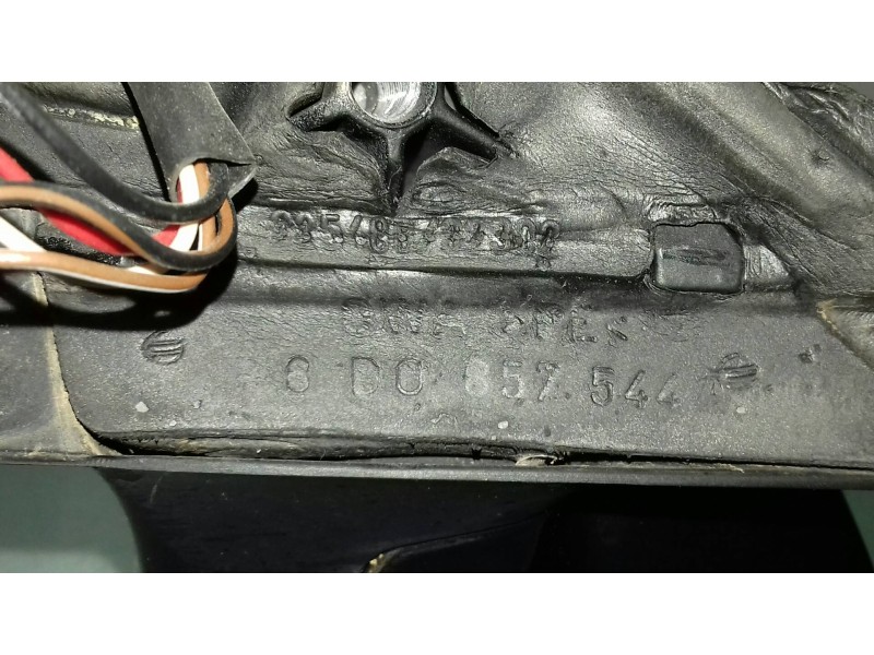 Recambio de retrovisor derecho para audi a4 berlina (b5) 1.8 referencia OEM IAM 8D0857544  ELECTRICO