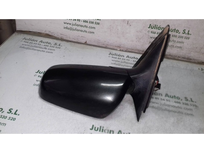 Recambio de retrovisor izquierdo para audi a4 berlina (b5) 1.8 referencia OEM IAM 8D0857548  ELECTRICO