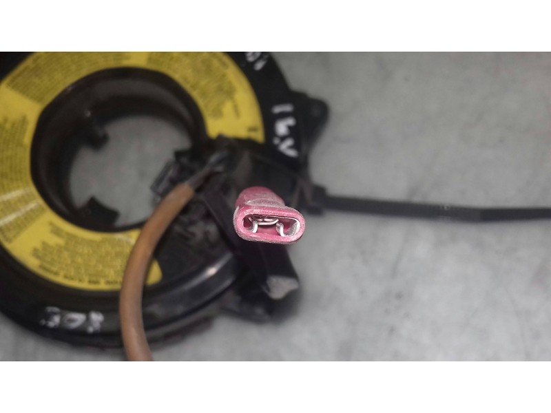 Recambio de anillo airbag para kia cerato 1.5 lx crdi familiar (5-ptas.) referencia OEM IAM KL4F4D0425  