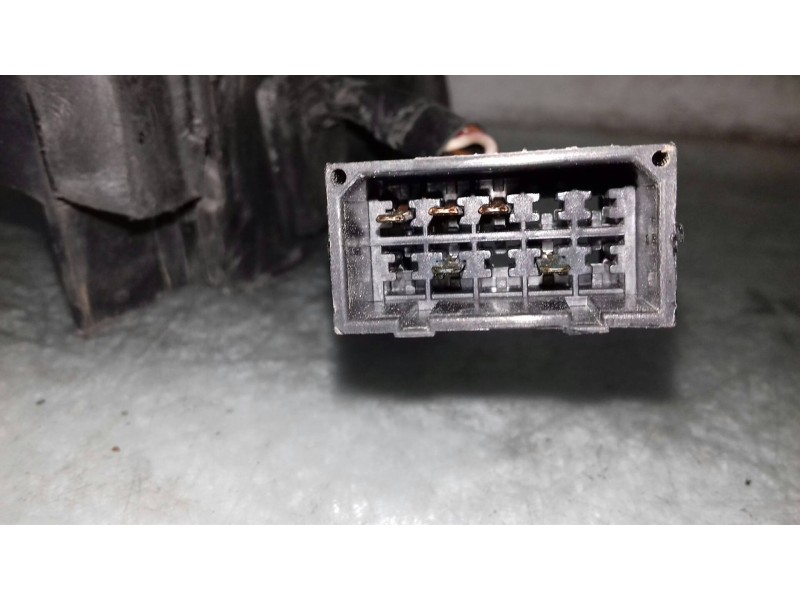 Recambio de retrovisor izquierdo para audi a4 berlina (b5) 1.8 referencia OEM IAM 8D0857548  ELECTRICO