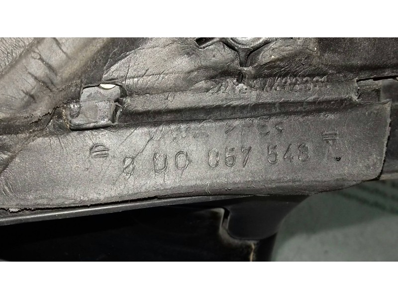 Recambio de retrovisor izquierdo para audi a4 berlina (b5) 1.8 referencia OEM IAM 8D0857548  ELECTRICO