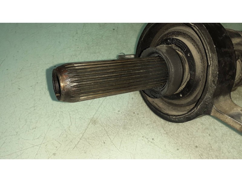 Recambio de transmision central para bmw serie 1 berlina (e81/e87) 118d referencia OEM IAM 752667102  