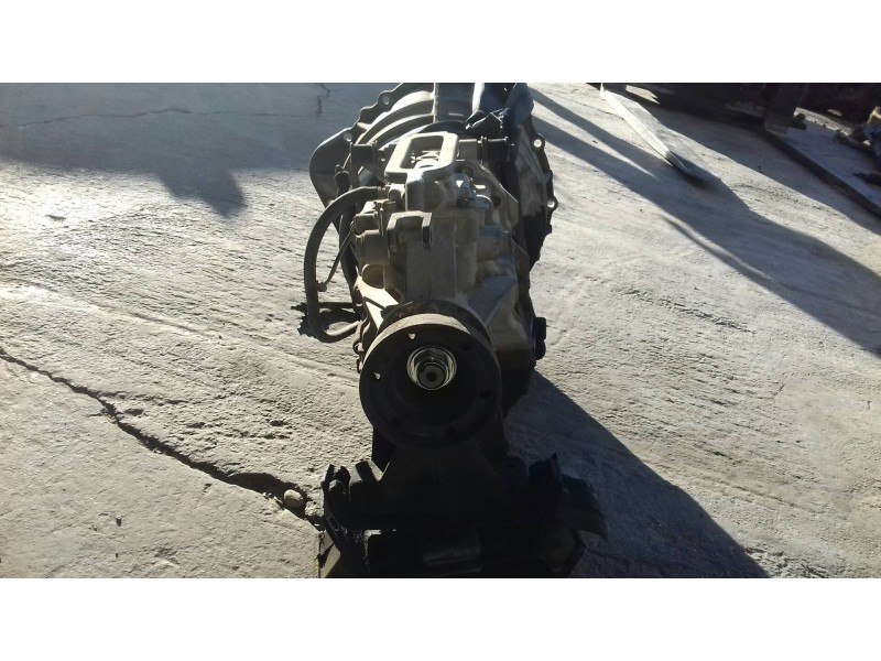 Recambio de caja cambios para ssangyong rodius xdi deluxe 4wd referencia OEM IAM G31020 MAD2703 5 VELOCIDADES