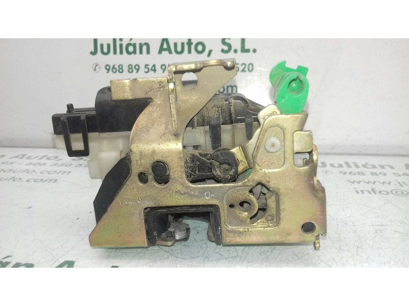 Recambio de cerradura puerta trasera derecha para renault kangoo (f/kc0) alize referencia OEM IAM   