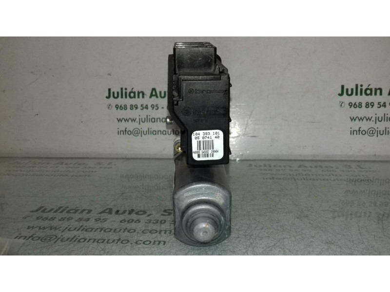 Recambio de motor elevalunas delantero derecho para seat ibiza (6l1) stella referencia OEM IAM 6Q2959801A 104383101 05074140