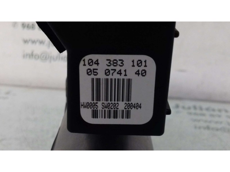 Recambio de motor elevalunas delantero derecho para seat ibiza (6l1) stella referencia OEM IAM 6Q2959801A 104383101 05074140