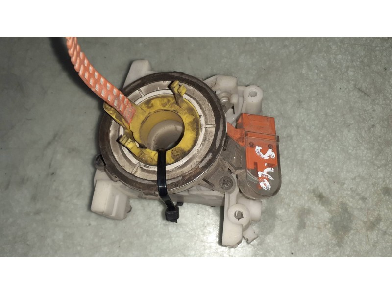 Recambio de anillo airbag para volvo s40 berlina 1.6 referencia OEM IAM 30613567  30613567