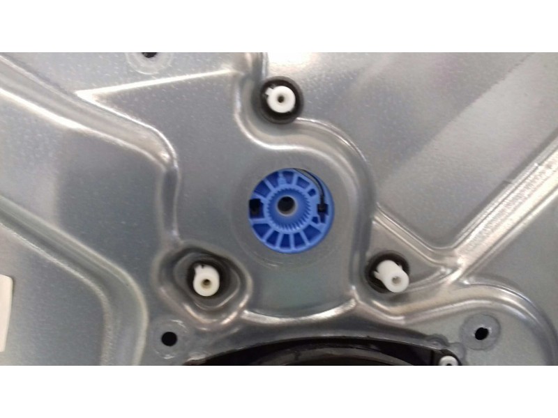 Recambio de elevalunas delantero izquierdo para seat ibiza (6l1) stella referencia OEM IAM 6L4837751CM 6L4837755P ELECTRICO