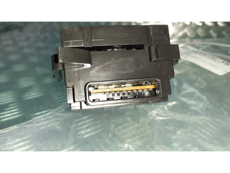 Recambio de mando limpia para mitsubishi grandis (na0w) 2.0 di-d inform referencia OEM IAM 17D714  