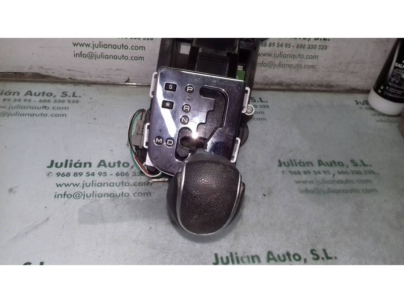 Recambio de palanca cambio para peugeot 208 allure referencia OEM IAM 119172377  