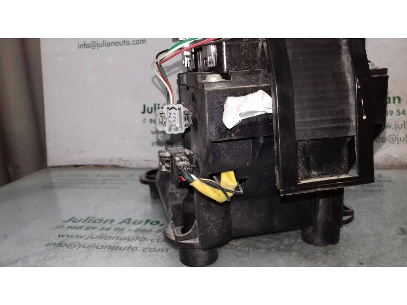 Recambio de palanca cambio para peugeot 208 allure referencia OEM IAM 119172377  